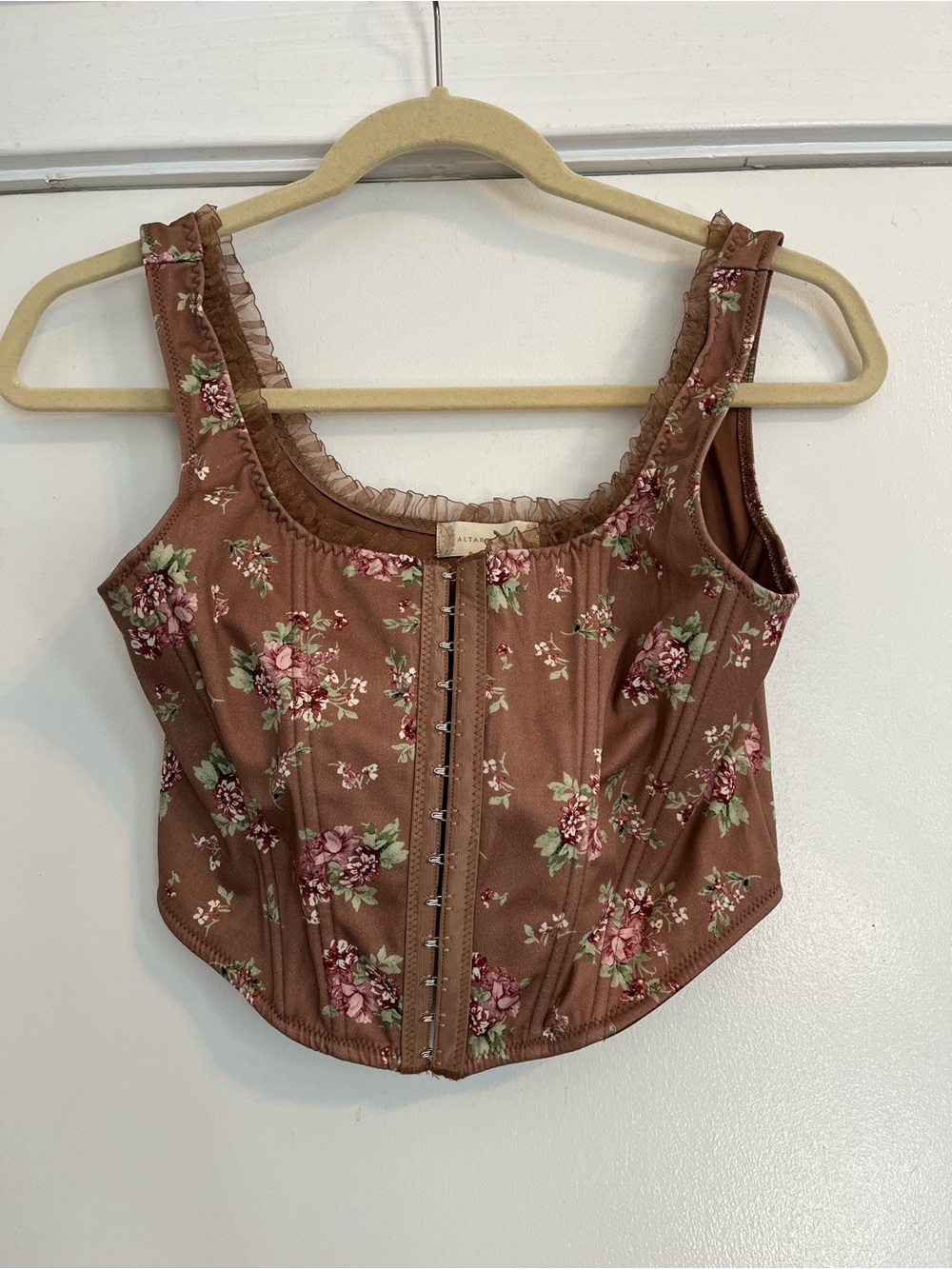 Altar'd State Floral Corset Crop Top in Dusty Rose and Green brown size small